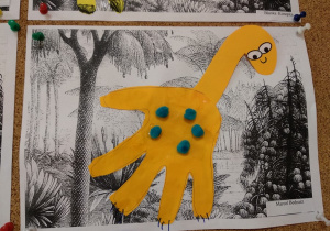 Dinozaury - praca plastyczna z papieru.