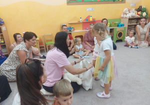 12. Zabawa dydaktyczna Co ukryło się w worku...
