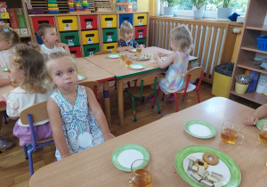 19. Zbieramy siły na dalszą zabawę.