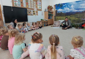 Kropelki na warsztatach - W świecie jeży.
