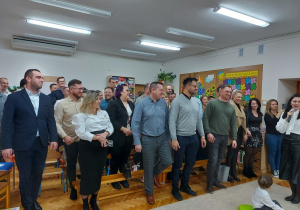 21. Test wiedzy o grupie Kropelki dla rodziców i przybyłych gości.
