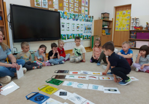 Zabawy w segregacje z okazji dnia ziemi