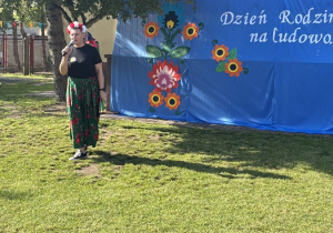 Przywitanie zebranych gości przez Panią Dyrektor.