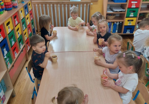 Degustacja lodów.