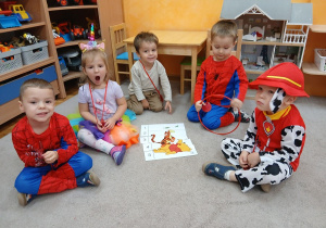 26. Dzieci ułożyły puzzle.