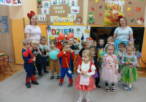 34. Pamiątkowe zdjęcie.