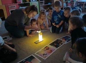 ,,Czuciaki z Krainy Emocji"- pan Łał.