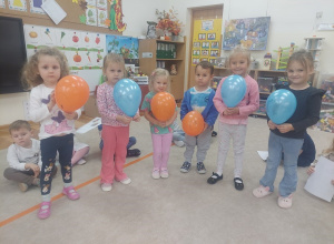 „CZUCIAKI Z KRAINY EMOCJI” w gr. Kropelki – Markotek z wyspy smutku.