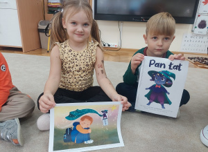 „CZUCIAKI Z KRAINY EMOCJI” w gr. Kropelki – pan Łał z wyspy zdziwienia.