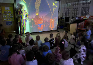 Przenieśliśmy się na wyspę złości.