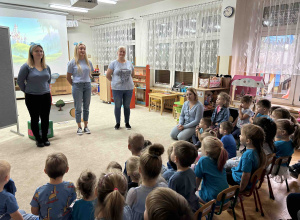 „Król, czarodziej i Piotruś uczą nas o prawach dziecka”