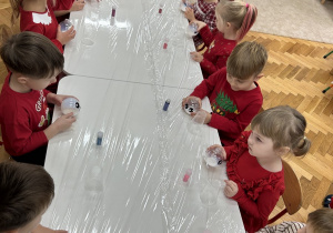 Czterolatki gotowe do działania.