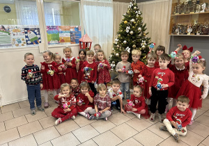 Pamiątkowe zdjęcie Kropelek z warsztatów.