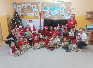Wizyta Świętego Mikołaja w grupie Słoneczek