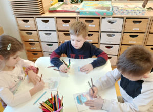 „Czuciaki z Krainy Emocji” – spotkanie z Nudkiem z Wyspy Znudzenia