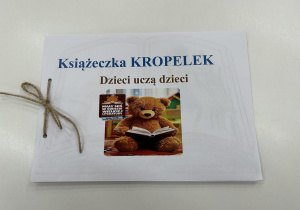 Nasza wspólnie zrobiona książka z bohaterami z bajek.