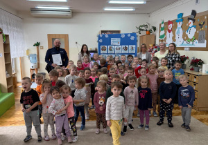 Wspólne zdjęcie z panem policjantem.