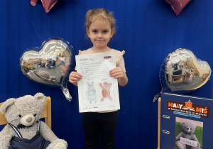 Prezentacja karty z dzienniczka po wspólnym czytaniu w domu.