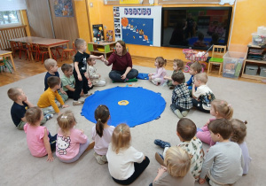 01 Dzieci rozmawiają o kosmosie