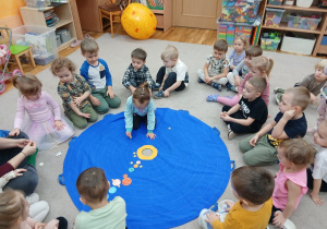 04 Dzieci bogacą wiedzę o kosmosie