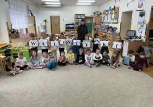 Wspólne zdjęcie z napisem.