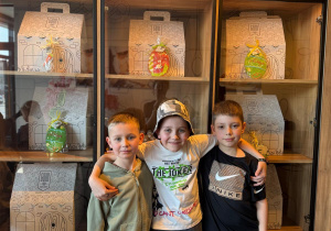 Pamiątkowe zdjęcie kolegów.