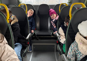 Wracamy do przedszkola autobusem.