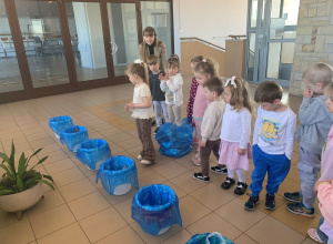 Dyskusyjny Klub Książki w grupie 4-latków.