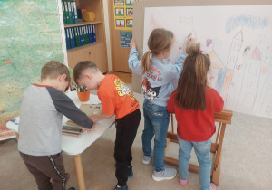 Wspólna praca Kropelek - tworzenie obrazu.