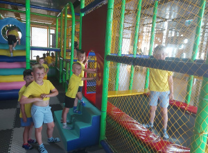 Figloraj i lody na zakończenie roku u Promyczków
