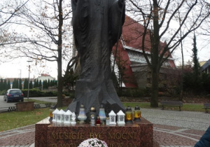 Pomnik papieża - Jana Pawła II w Kleszczowie
