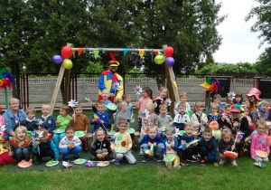 Wspólne zdjęcie z przedstawicielami Fundacji Gminy Kleszczów