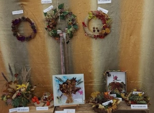 "Jesienne dekoracje do domu..." - konkurs plastyczny