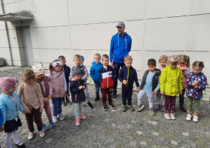 Czekamy na dalszy etap zwiedzania OSP