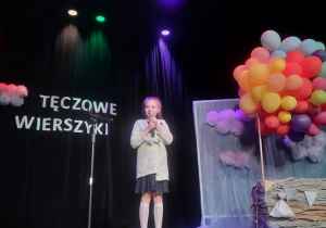 Wiersz Bracia w wykonaniu uczennicy SP w Łękińsku