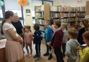 Przystanek drugi- biblioteka