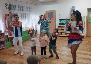 Kubański taniec dzieci